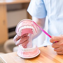 歯周病の治療法 イメージ1